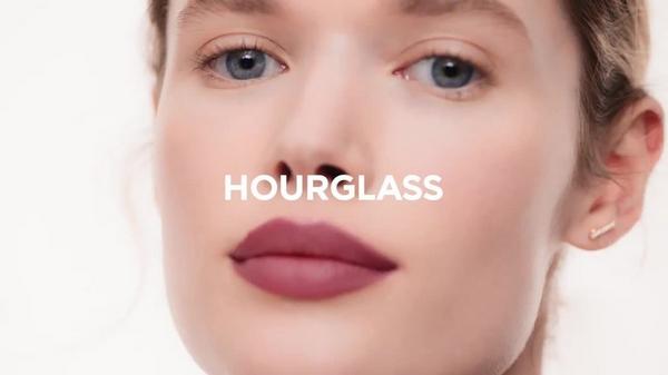 HOURGLASS Shape and Sculpt Lip Liner #12