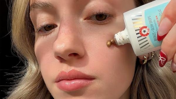 First Aid Beauty Bronze + Glow Drops with Niacinamide #9