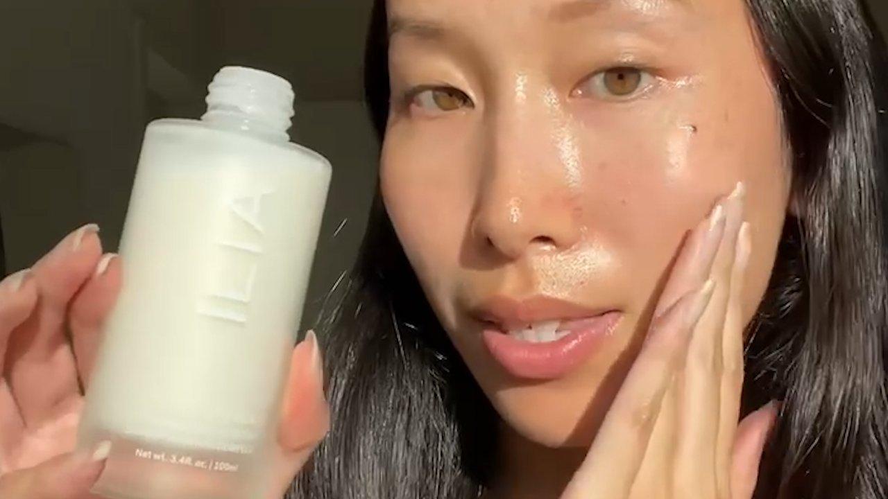 ILIA - Travel Size Travel Size The Base Face Milk Lightweight