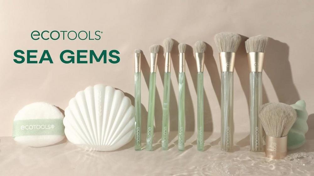 Sea Gems Pearl Powder Puff + Travel Case