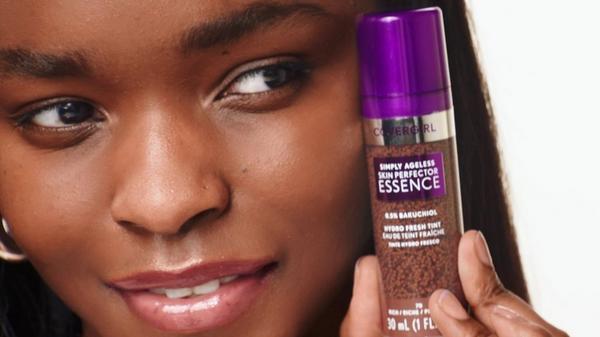CoverGirl Multi-Use Blending Brush #8