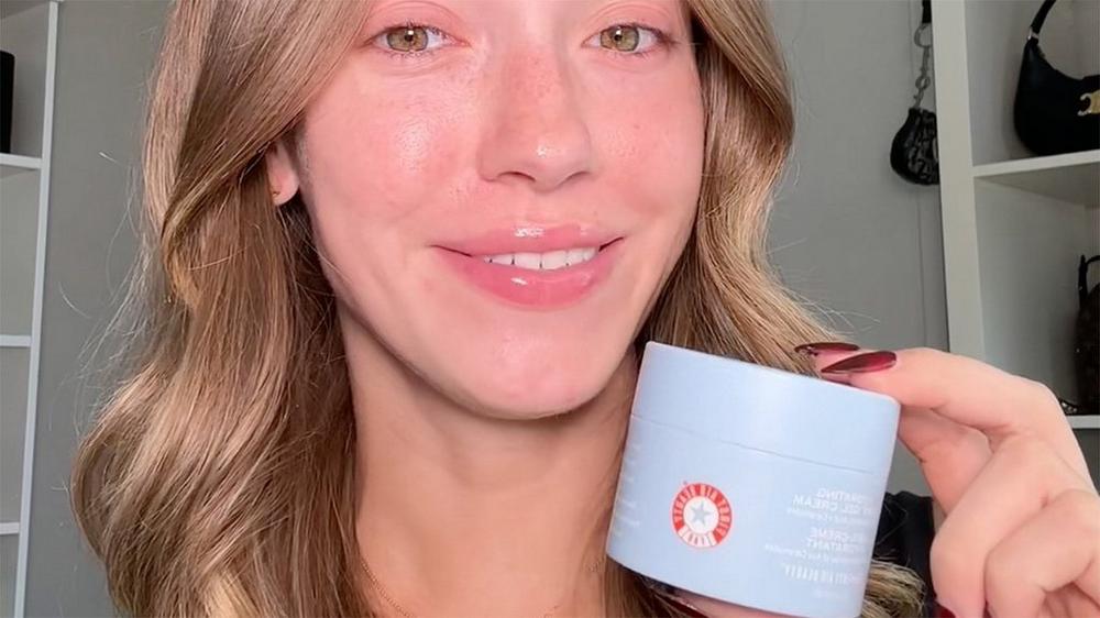 Hydrating Dewy Gel Cream Moisturizer with Hyaluronic Acid +Ceramides