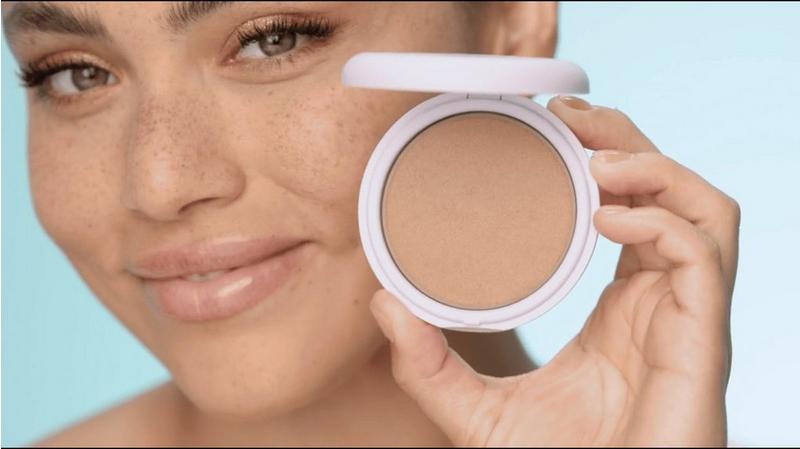 Polite Society Cabana Club Blurring Bronzer #8