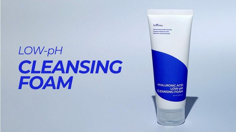 Isntree Hyaluronic Acid Low-pH Cleansing Foam #9