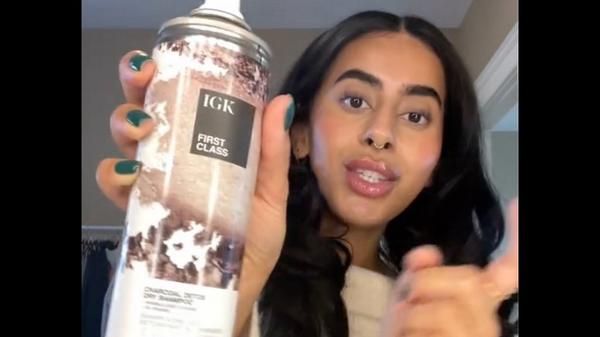 IGK First Class Charcoal Detox Dry Shampoo #9