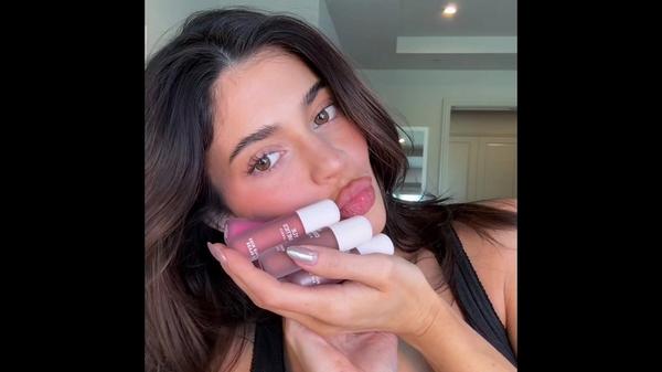 KYLIE COSMETICS Cosmic Kylie Jenner 2.0 Collection Supple Kiss Lip Glaze #9