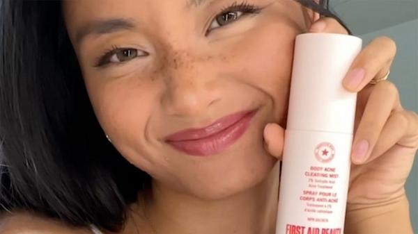 First Aid Beauty Body Acne Clearing Mist #9
