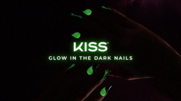 Kiss Voguish Fantasy Halloween Press On Nails - Cosmic Area #7
