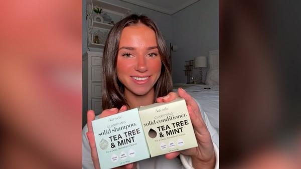 Kitsch Tea Tree Shampoo + Conditioner Bar Combo #8