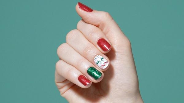 Dashing Diva Gloss Ultra Shine Gel Nail Strips, Knit to Last #6