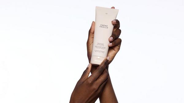 LE MONDE GOURMAND Crème Vanille Perfumed Body Icing Crème #8