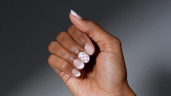 Dashing Diva GLOSS, Gel Nail Polish Strips, Check, Please #6