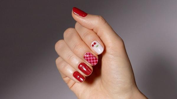 Dashing Diva GLOSS, Gel Nail Polish Strips, Cha Cha Cherry #6