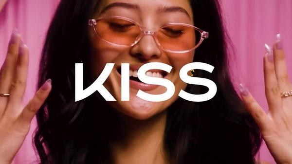 Kiss GLAM Embellished Press On Nails #9