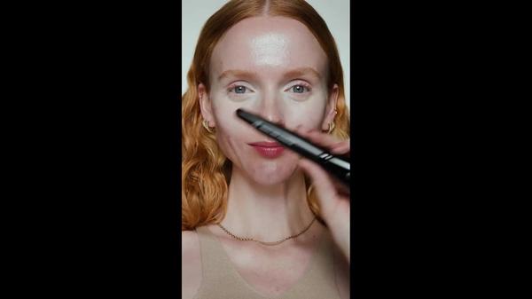 e.l.f. Cosmetics Smooth Swipe Foundation Brush #8