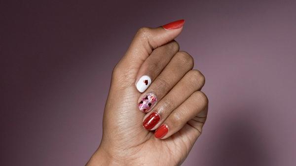 Dashing Diva GLOSS, Gel Nail Polish Strips, Girl Crush #6