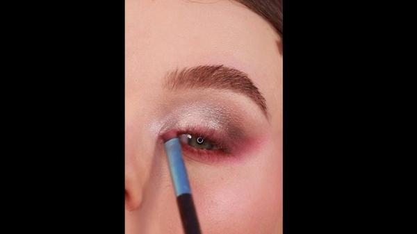 Revolution Beauty Forever Flawless Affinity Eyeshadow Palette #6