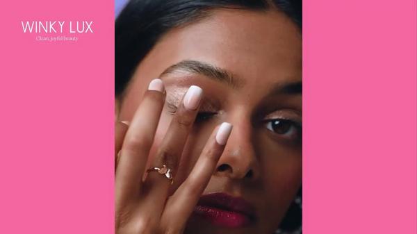 Winky Lux Rose Petal Liquid Eyeshadow #8