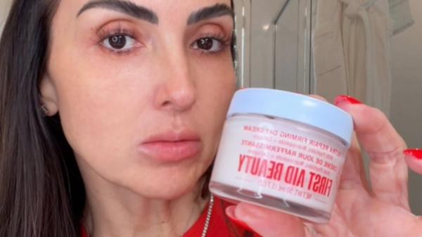 First Aid Beauty Ultra Repair Firming Day Cream #9