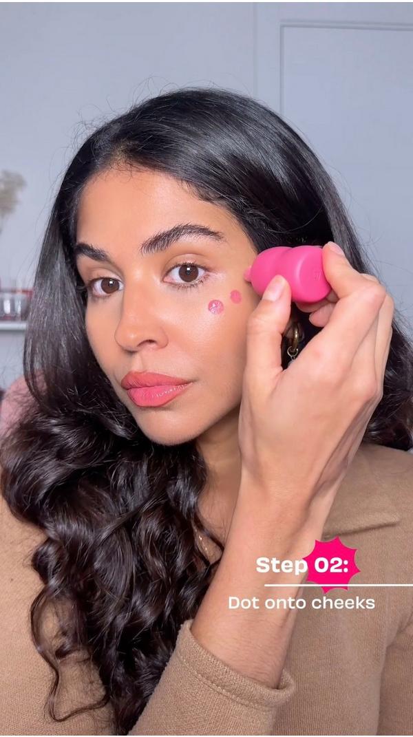 Benefit Cosmetics Play Daze Airy Soft Matte Liquid Blush #5