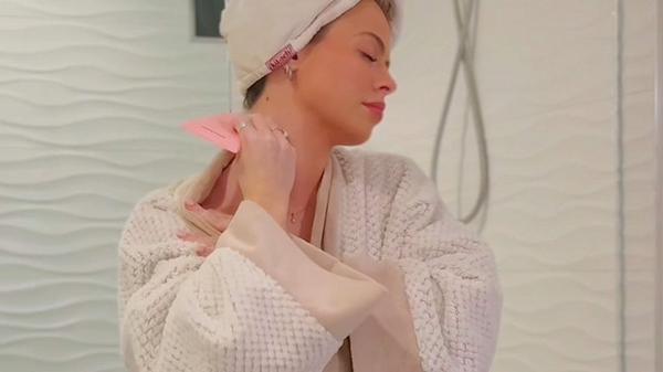 VOESH Smooth’d Massage Roller Crème #8