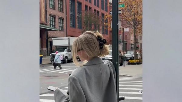 The Hair Edit Polka Dot Claw Clip by Danielle Bernstein #9