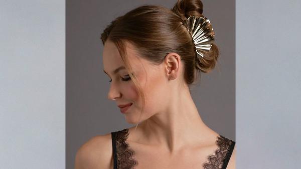 The Hair Edit Golden Hour Claw Clip #6