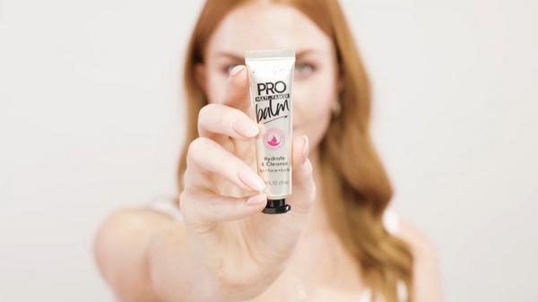 L.A. Girl PRO.Balm Multitasking Cleanser #8