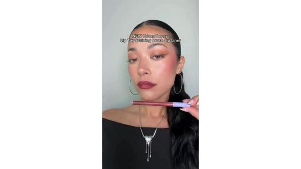 Urban Decay Cosmetics Lip Toy Staining Brush Lip Liner #10