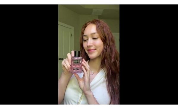 Valentino Born in Roma Vanilla Bliss Limited Edition Hair & Body Mist #7