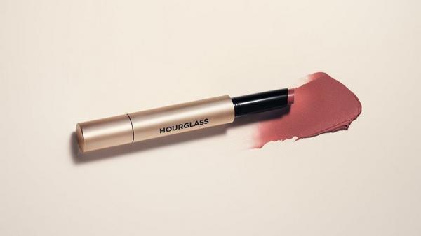 HOURGLASS Phantom Blur Balm #10