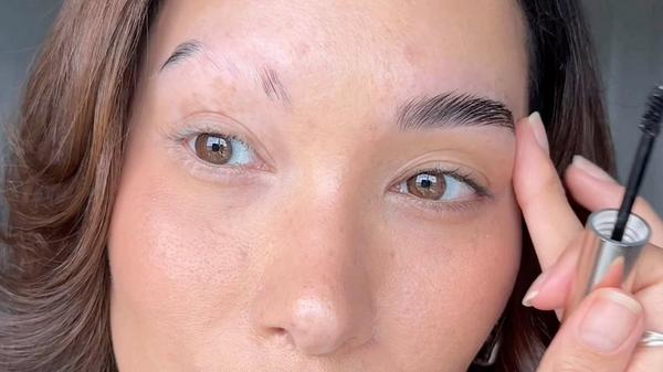 Rare Beauty Brow Harmony Flexible Lifting Eyebrow Gel #15