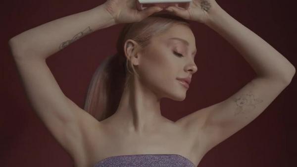 Ariana Grande Cloud Pink Fine Fragrance Mist #5