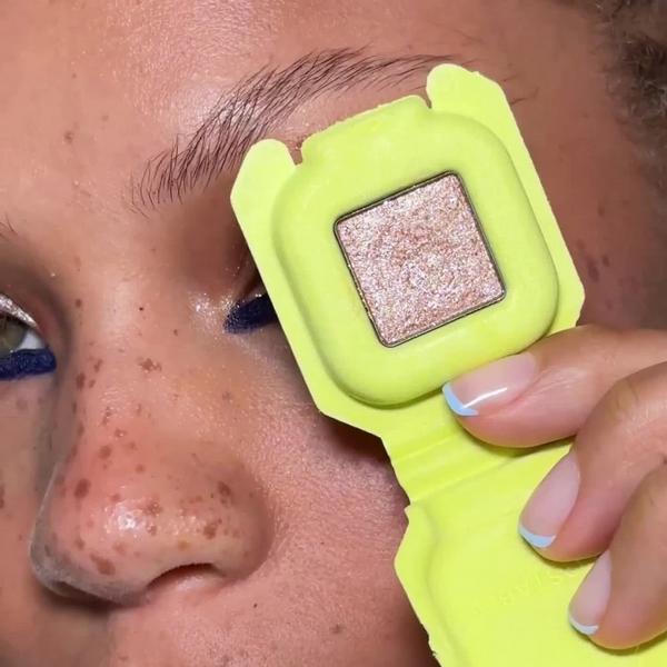 HALF MAGIC Eyeshadow Singles #6