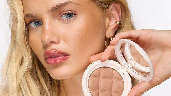 ICONIC LONDON Soft Touch Buildable Blurring Bronze #9