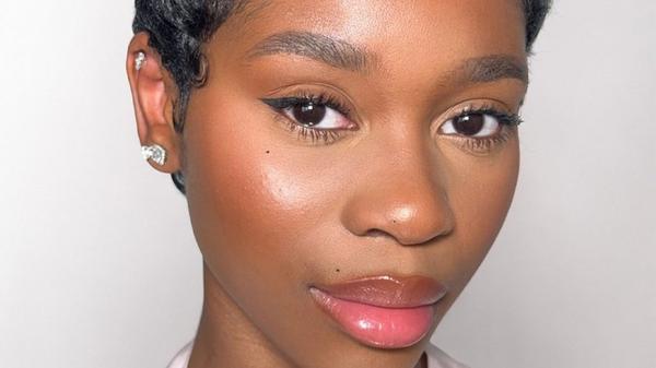 ICONIC LONDON Soft Touch Buildable Blurring Bronze #9