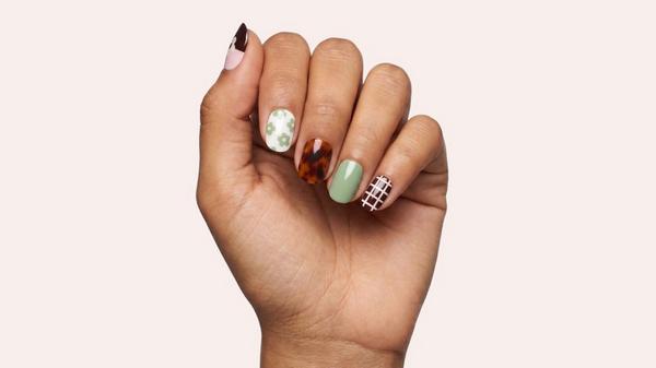 Dashing Diva GLAZE DESIGN, Semi-Cured Gel Nail Strips #7