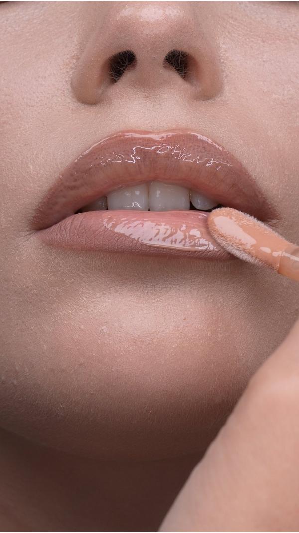 NATASHA DENONA Hy-Gloss Milky Tinted Lip Gloss Balm #10