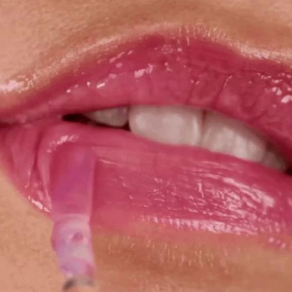 BYROE Black Cherry Plump Lip Oil #7