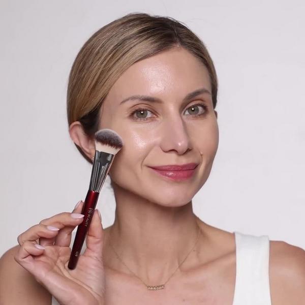 BK Beauty 109 Mini Contoured Foundation Brush #7