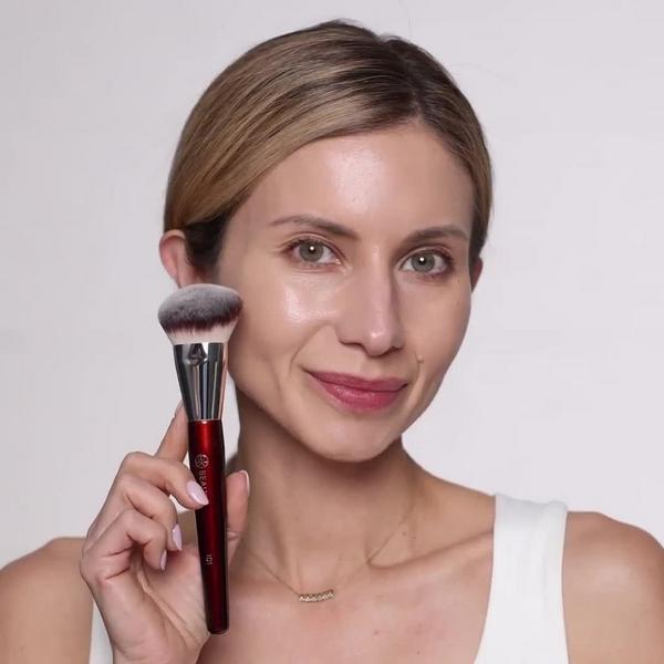 BK Beauty 101 Contoured Foundation Brush #8