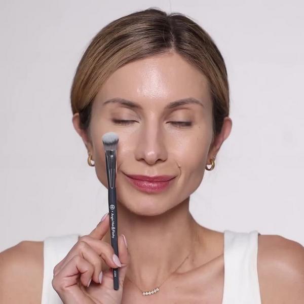 BK Beauty Angie Hot & Flashy A506 Concealer Brush #8