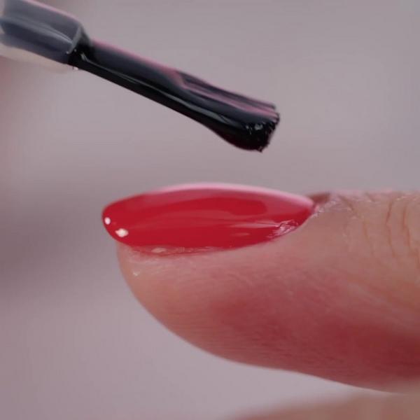 Manucurist Green Protecting Base Coat & Gel-like Top Coat Duo for Long-Lasting Nail Polish #7