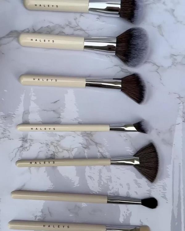 HALEYS Beauty 7-Piece Essential Makeup Brush Set #7