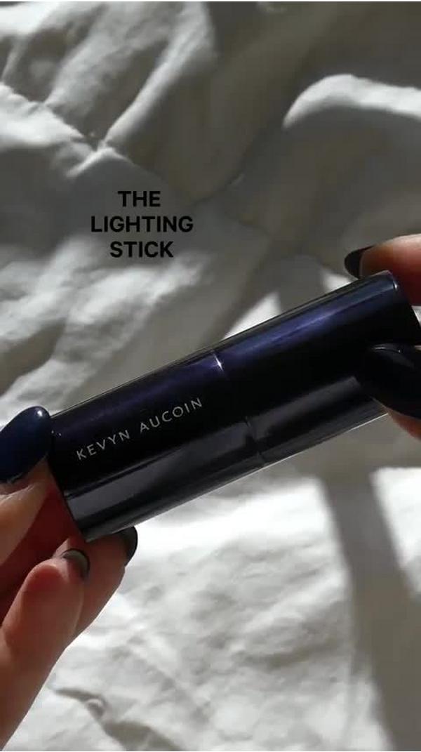 Kevyn Aucoin Lighting Stick #7