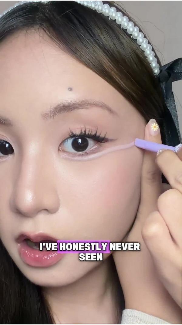 Char Cosmetics Under-Eye Contour Pen Aegyo-Sal #10