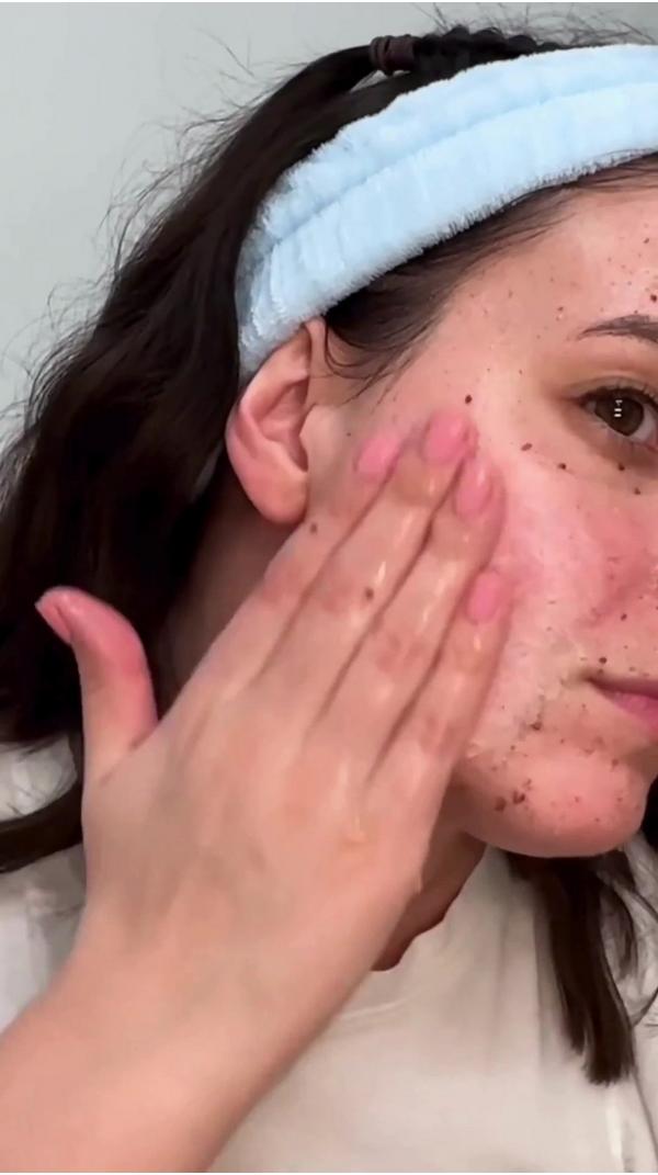Butter Be Kind What A Peeling – 3-in-1 Natural Face and Body Scrub #7