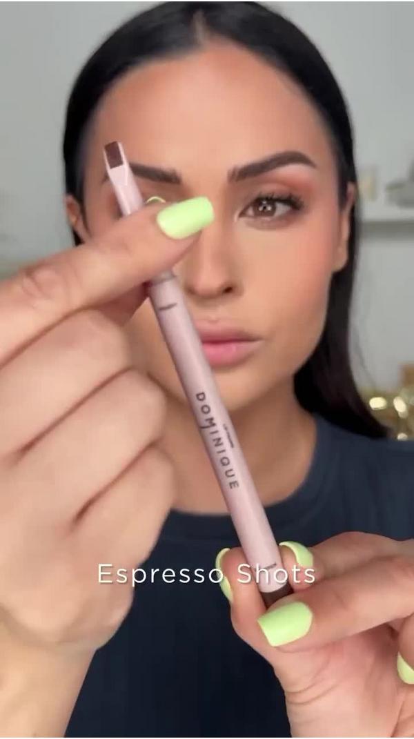 Dominique Lip Frame Pencil #9