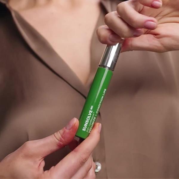 SunsolveMD Lipid Restore Volumize + Condition Lips SPF40 #6