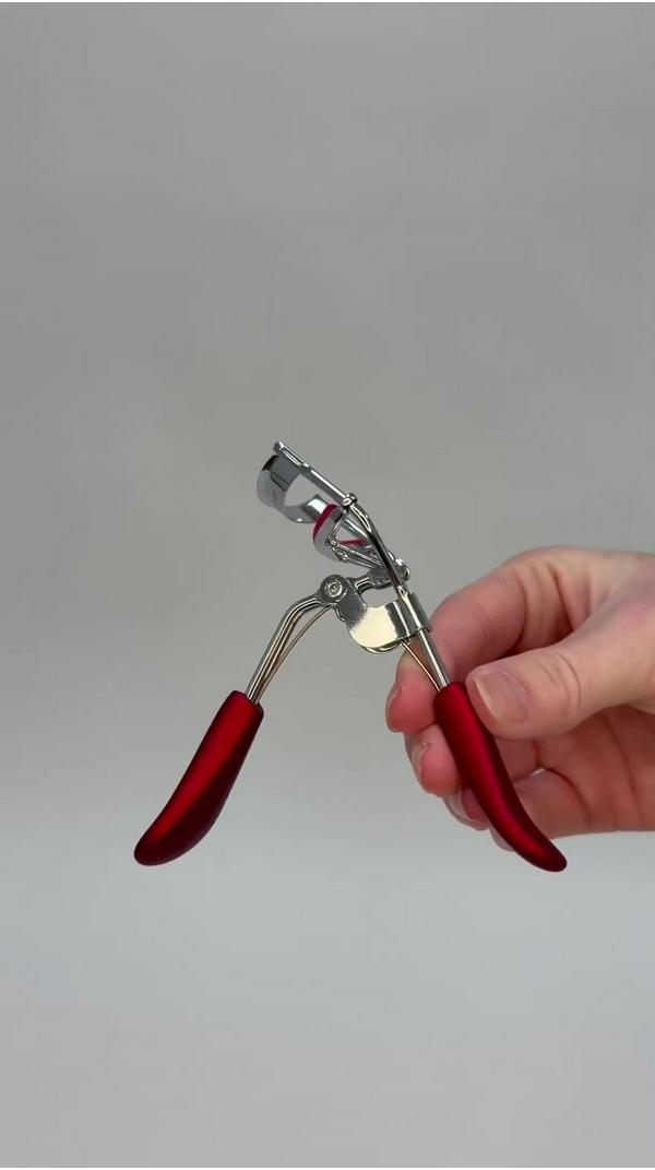 How To Be A Redhead Redhead Club Eyelash Curler Replacement Pads #4
